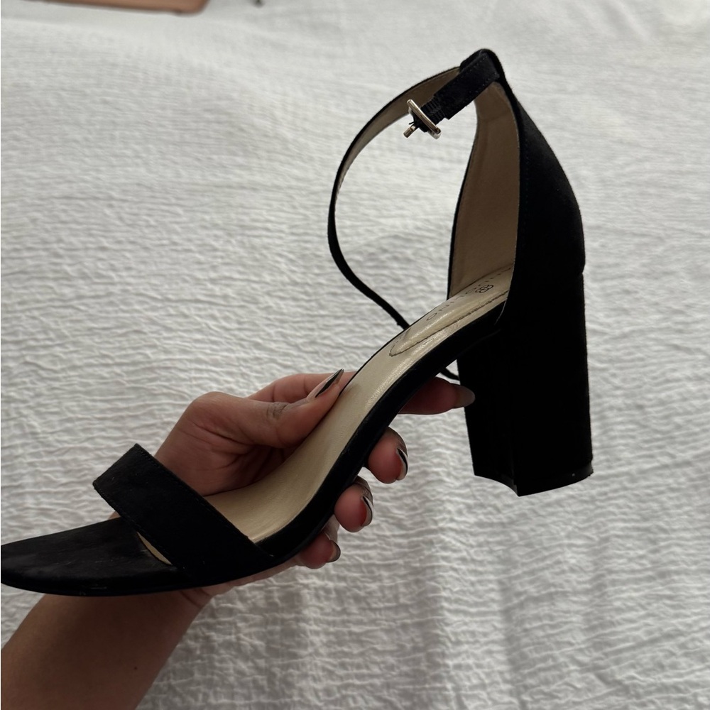 Black Classic Heels